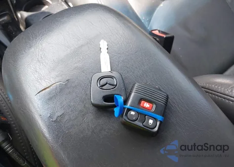 2004 Mazda Tribute Es V6 z USA, uszkodzony, nr VIN 4F2CZ06134KM11034